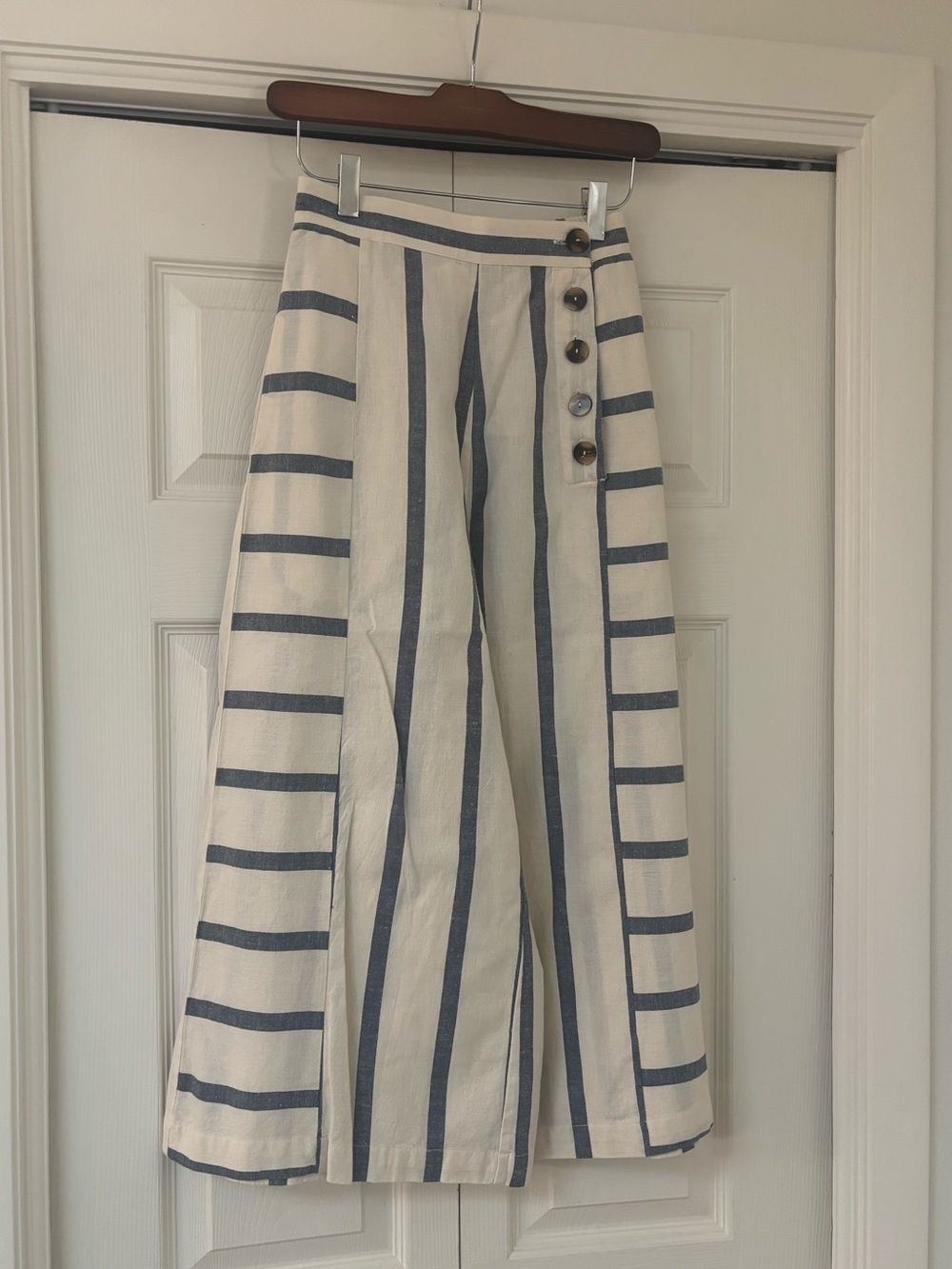 MAEVE ANTHROPOLOGIE Striped Sailor Culotte Pants with Pockets - Picture 4 of 15
